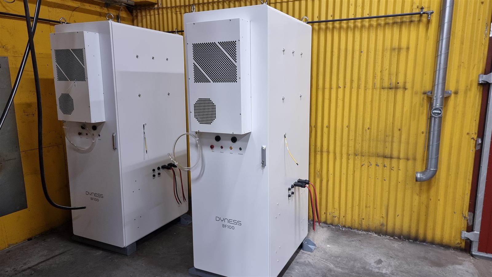 Dendra batterilager 200 kWh installerat hos företag för effekttoppskapning
